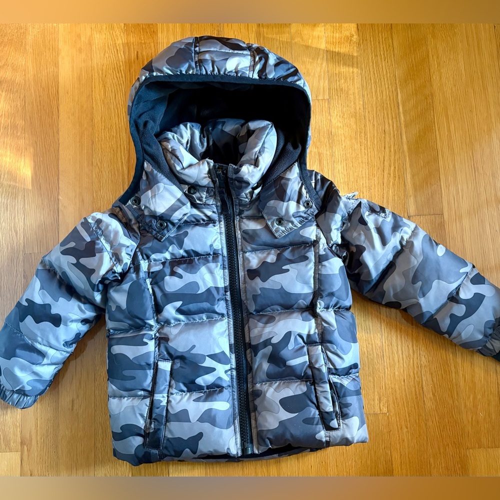 S13 boys puffer jacket size 5/6